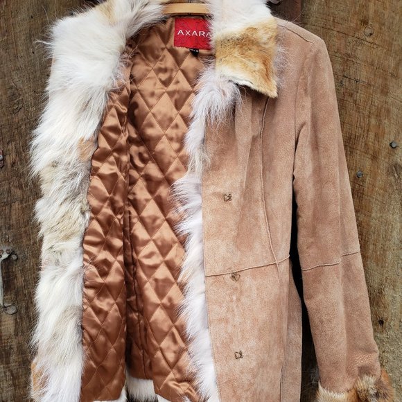 Axara Paris Insulated suede coat with fur trim - Picture 5 of 6